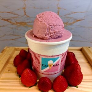 Strawberry gelato ice cream