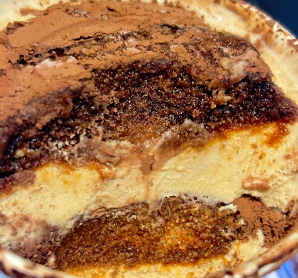 Tiramisu Gelato Cake Delicious